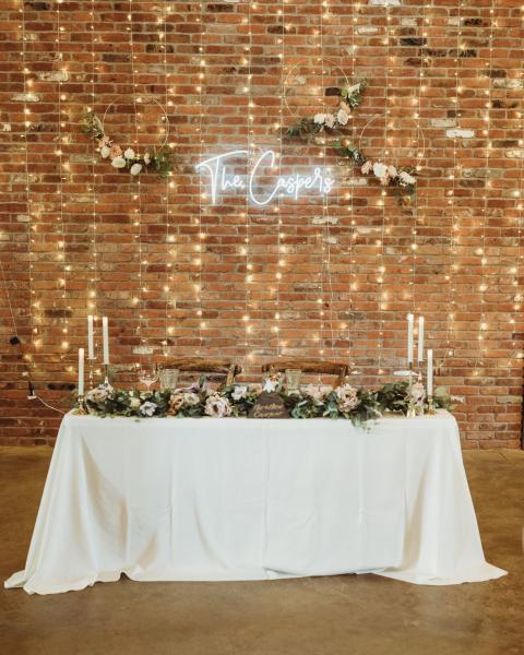Hannah + David Sweetheart Table 